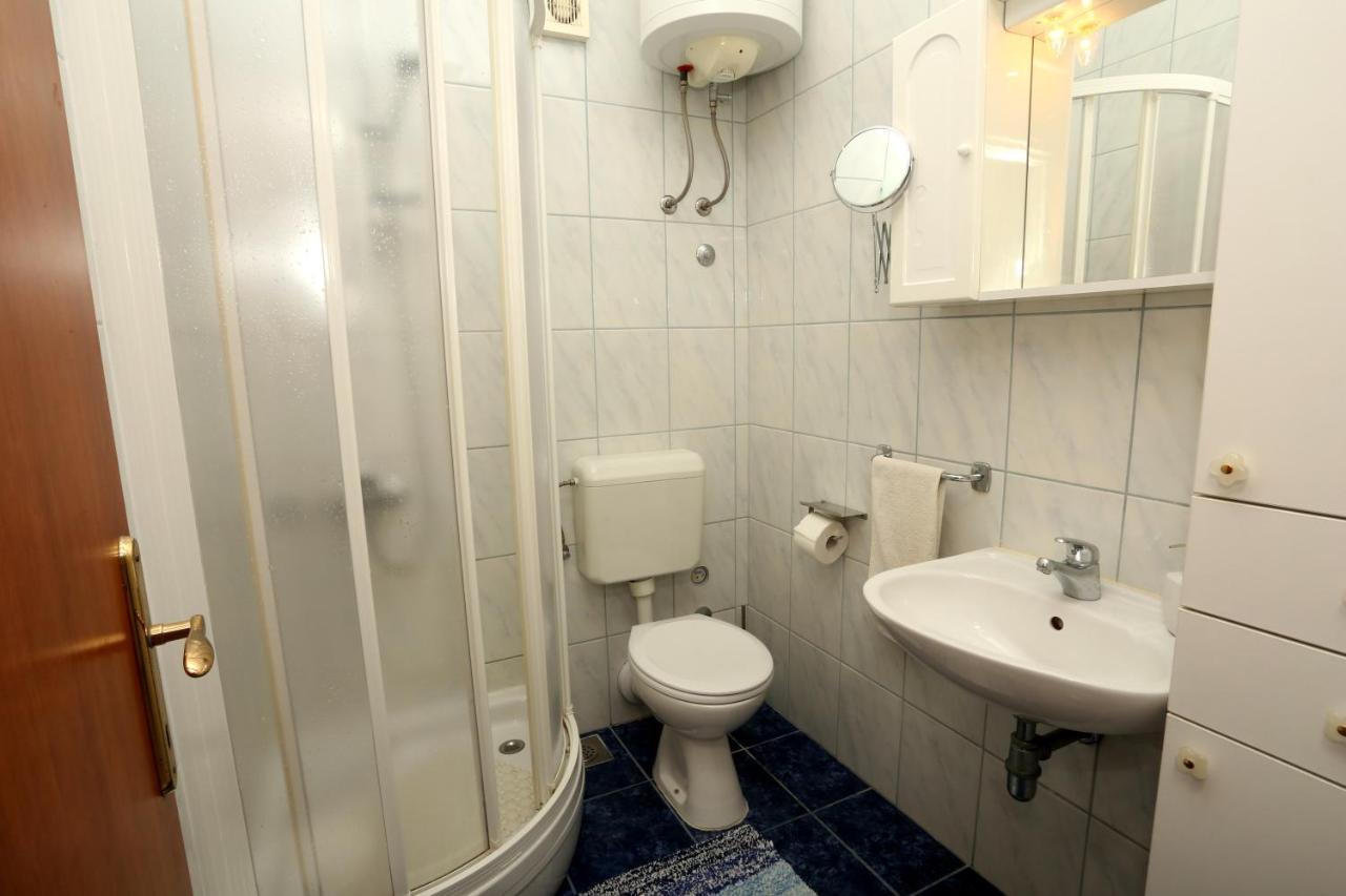 טרוגיר Apartments Sikirica מראה חיצוני תמונה